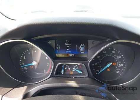 2016 Ford Focus S из США, поврежденный, VIN 1FADP3E27GL257647